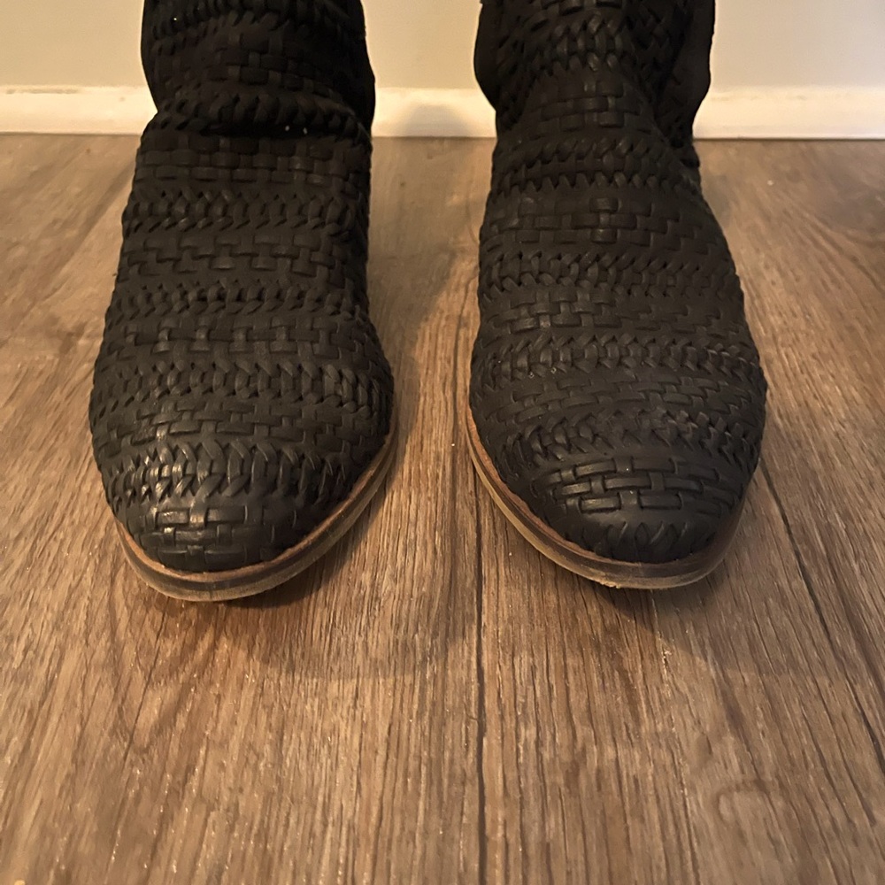 Women’s Dakota Booties